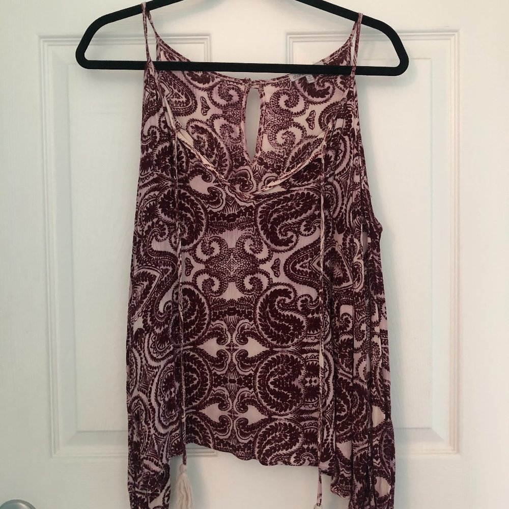Maroon Blouse w/ Cutout Shoulders